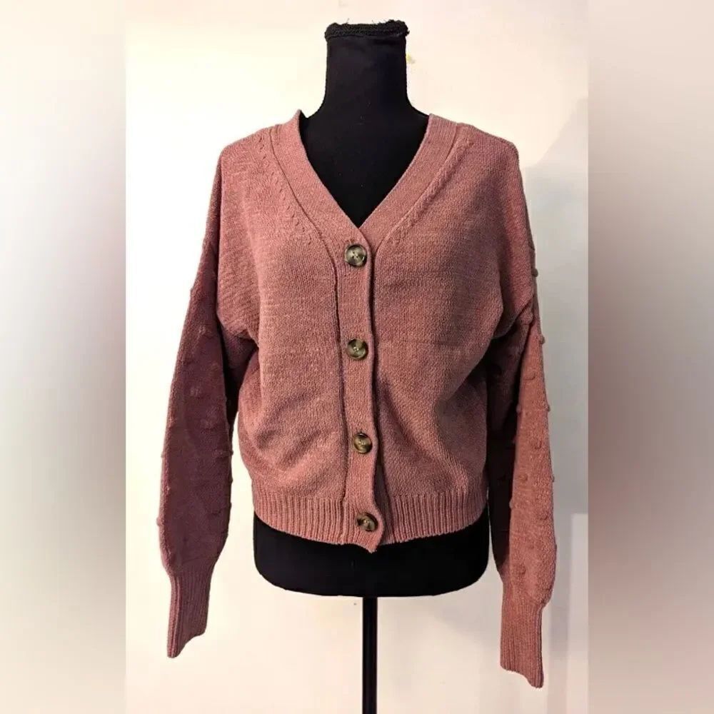 Moon & Madison crop cardigan mauve sweater size L